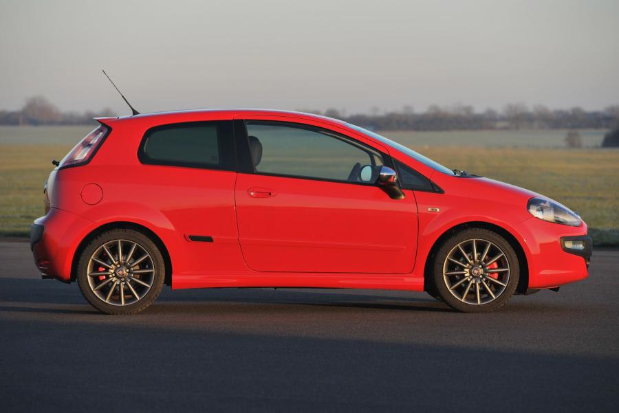  Fiat Punto Evo 2010 года  (фото 66 из 70)
